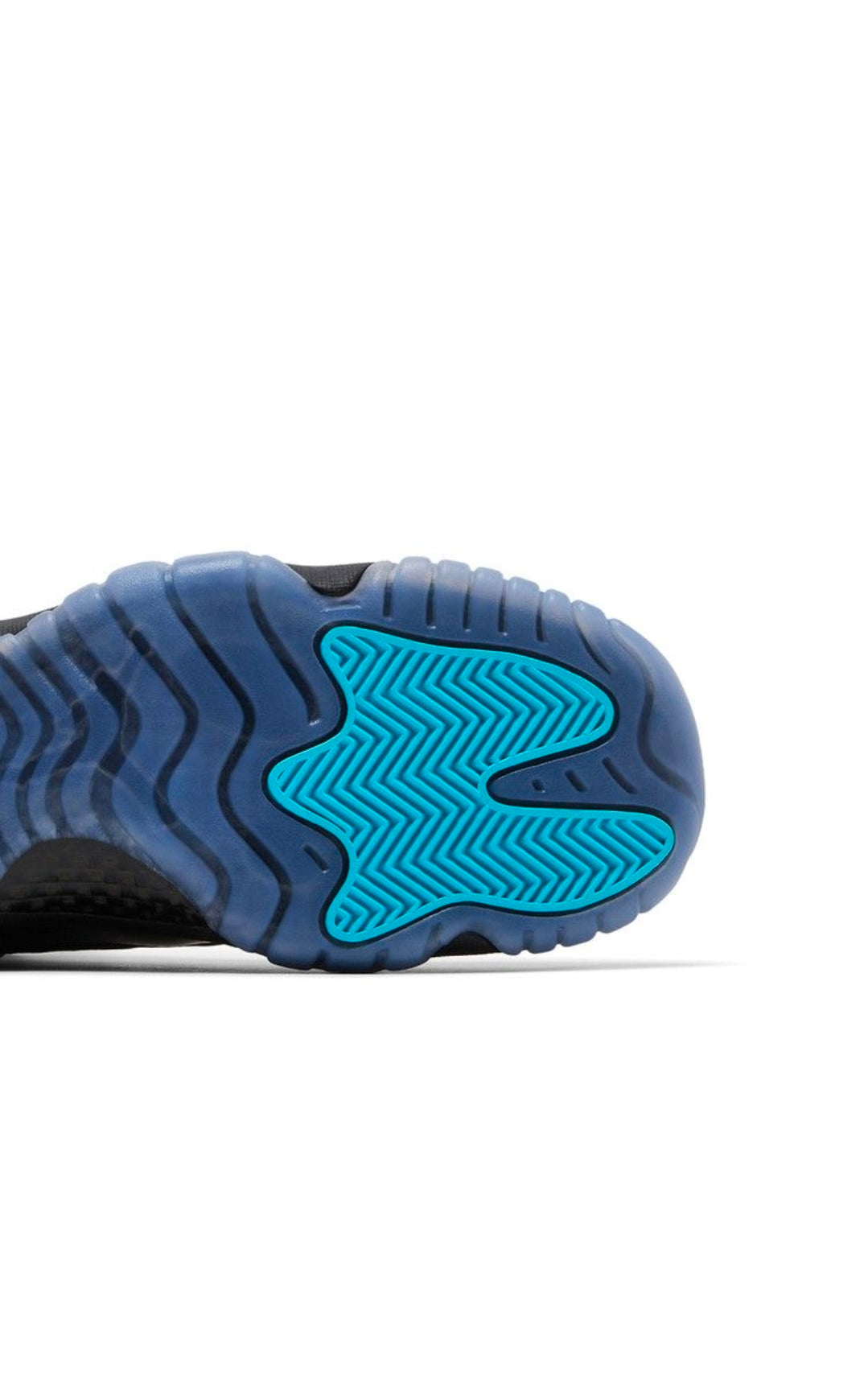 Air Jordan 11 Retro PS "Gamma Blue" (2025)
