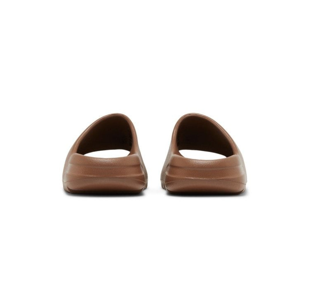Adidas Yeezy Slides "Flax"