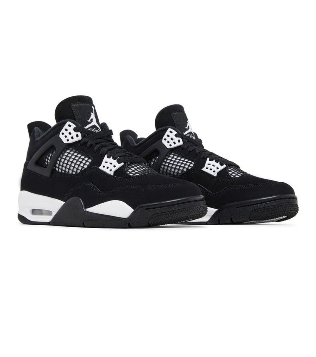 Air Jordan 4 Retro "White Thunder"