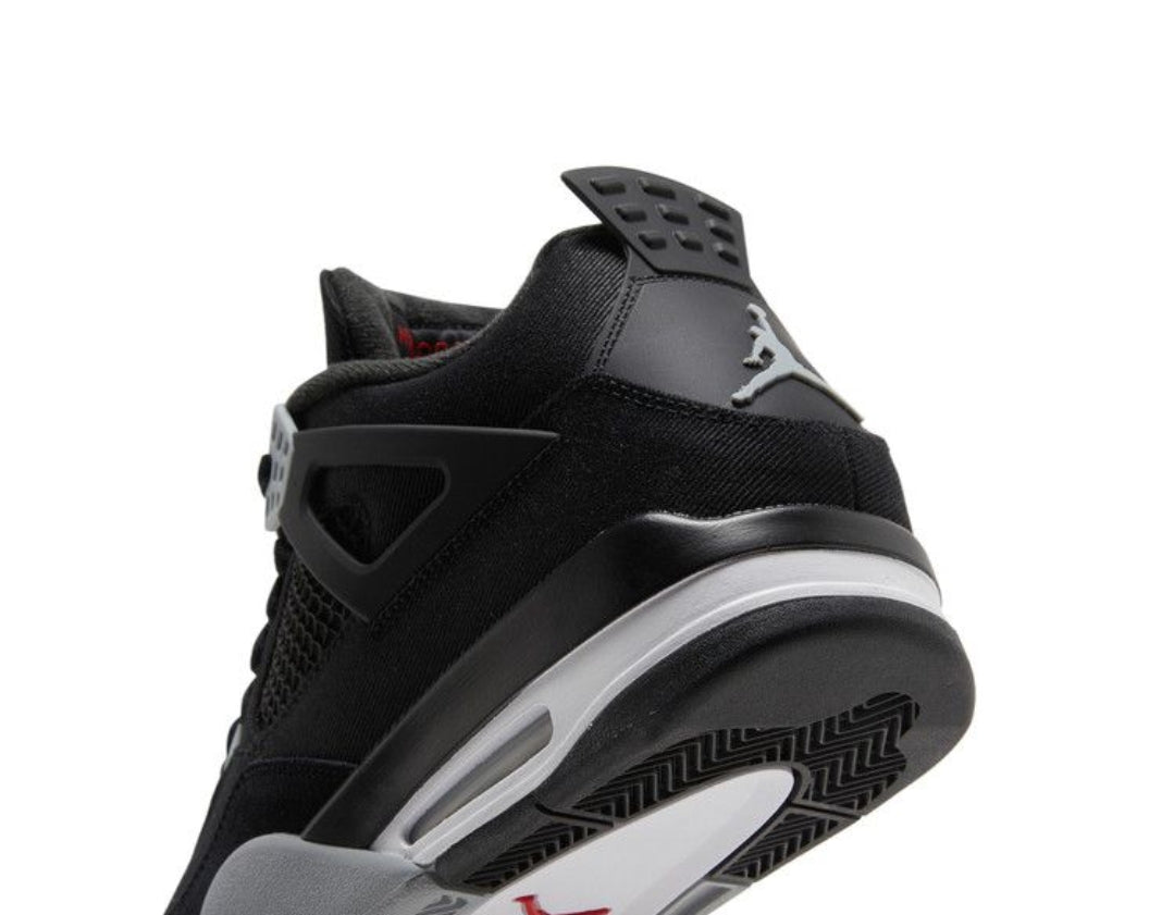 Air Jordan 4 Retro SE "Black Canvas"